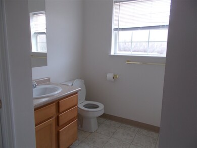 5 Tampa Dr unit F7, Rochester, NH 03867 - photo 6