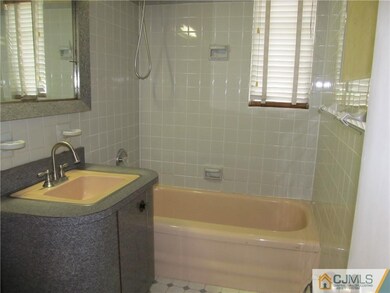 58 Mcguire St, Metuchen, NJ 08840 - photo 7