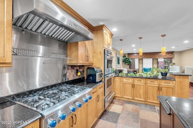 22 Hickory Ln, Freehold, NJ 07728 - photo 7