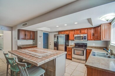 Kitchen 1