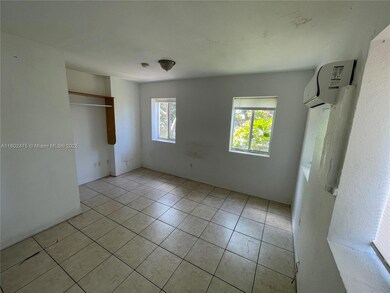 1021 NW 3rd St unit 204, Miami, FL 33128 - photo 5