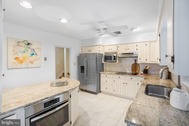 48 Gwen Ln, Devon, PA 19333 - photo 5