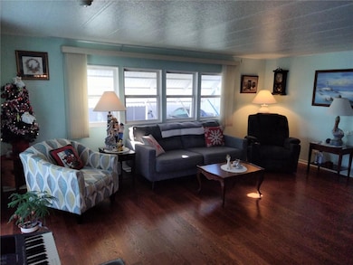 3806 Bywater Dr, Holiday, FL 34691 - photo 3