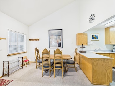 216 Pinewood Ln unit A3, Ketchum, ID 83340 - photo 4