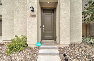 1133 E Newland Dr-7