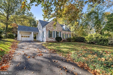 11 W Melrose Ave, Baltimore, MD 21210 - photo 4