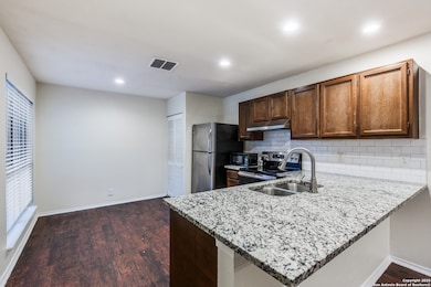 8402 Cranberry Hill, San Antonio, TX 78254 - photo 6