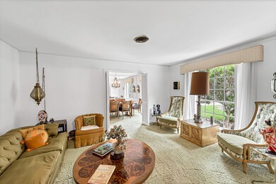 10019 Lynbrook Dr, Houston, TX 77042 - photo 5