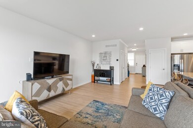 2045 Julia Dr, Conshohocken, PA 19428 - photo 3