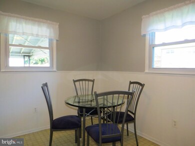 311 Highfalcon Rd, Reisterstown, MD 21136 - photo 3