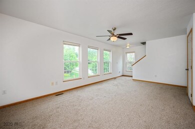 936 Mckinley Ave unit 1, Des Moines, IA 50315 - photo 3