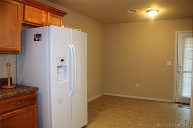 1624 Shenandoah Dr, Ardmore, OK 73401 - photo 7