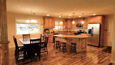 208 N 740 W, Blackfoot, ID 83221 - photo 4