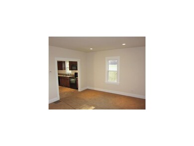 Living Room. Spacious, new drywall, Pottery Barn c