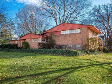 2711 Brentwood Rd, Columbus, OH 43209 - photo 5