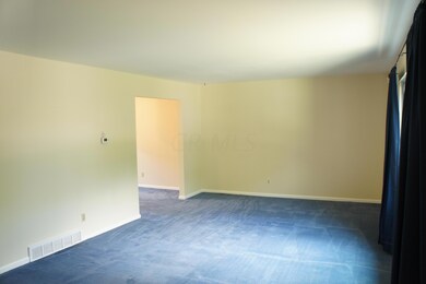 5400 Vinewood Ct, Columbus, OH 43229 - photo 4