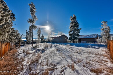 Large fenced in backyard 2