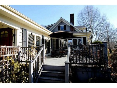 8 Chestnut Hill Rd, Middletown, RI 02842 - photo 3