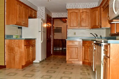 20 Dauntless Ln, Plaistow, NH 03865 - photo 7