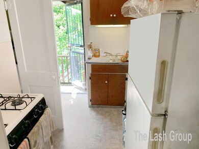 334 Genesee-11
