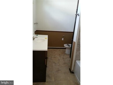 505 Charmont Ave, Folcroft, PA 19032 - photo 6