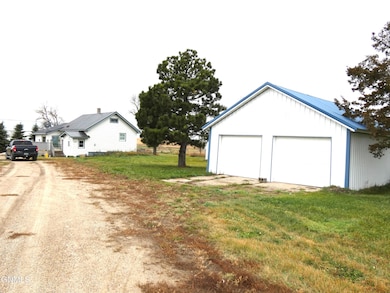 1710 88th St SE, Strasburg, ND 58573 - photo 3