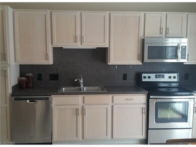 Kitchen  New Stainless Appliance Suite