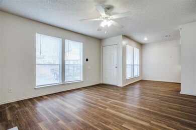 151 Allencrest Dr unit B, Fort Worth, TX 76108 - photo 5