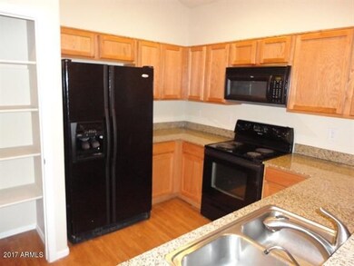 AZ00783-140401-008-Kitchen-1