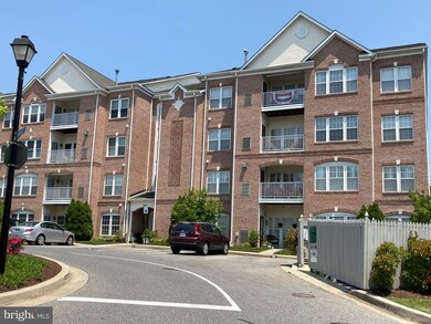 9501 Kingscroft Terrace unit Q, Perry Hall, MD 21128 - photo 2