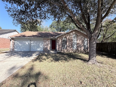 1802 Oaklawn St, Sugar Land, TX 77498 - photo 2