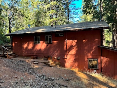 View of home's exterior