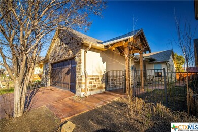 1610 Mikula Place, New Braunfels, TX 78130 - photo 3