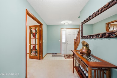 5053 Bennett Rd, Toledo, OH 43612 - photo 5