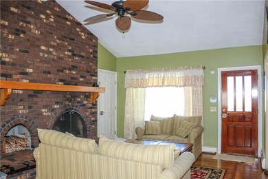 15 Rotondo Ave, Cranston, RI 02920 - photo 4