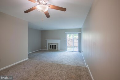 1496 Mara Vista Ct, Crofton, MD 21114 - photo 4