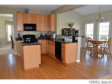 Kitchen Kitchen and morning room