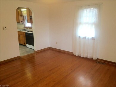 Living room towards the kitchen.