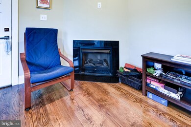 452 Newton Place NW unit 1, Washington, DC 20010 - photo 6