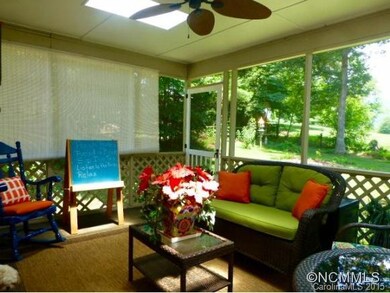 Wonderful screened in porch