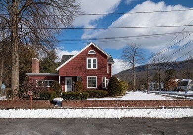 13 Elliot St, Easthampton, MA 01027 - photo 5