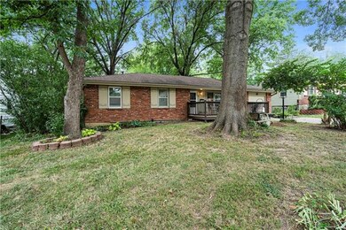 6812 Switzer Ln, Shawnee, KS 66203 - photo 3