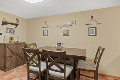 7-web-or-mls-6-riverview-ave-b
