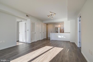 Clarendon 1021 unit 828, Arlington, VA 22201 - photo 6