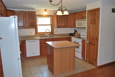 98 Kay St, Cumberland, RI 02864 - photo 7