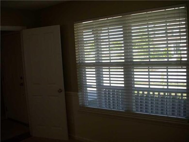 5699 Yorktown Rd, Plainfield, IN 46168 - photo 3