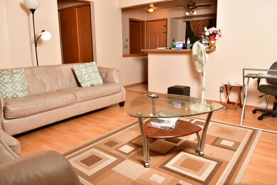 unlisted-address, Milwaukee, WI 53209 - photo 4