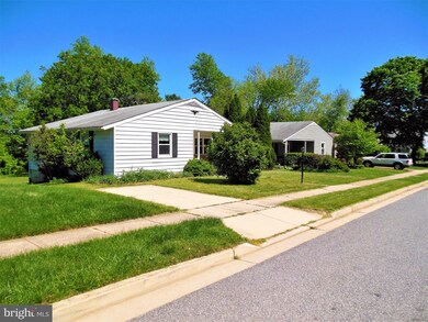 130 Greenmeadow Dr, Lutherville Timonium, MD 21093 - photo 2