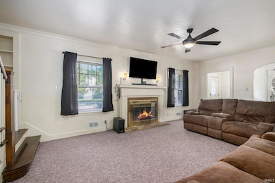 401 Myrtle St, Elkhart, IN 46514 - photo 4