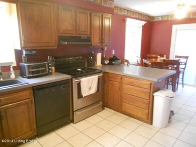 8110 Rome Beauty Way, Louisville, KY 40228 - photo 7